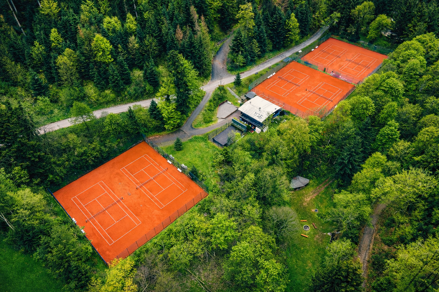 Tennis im Schwarzwald