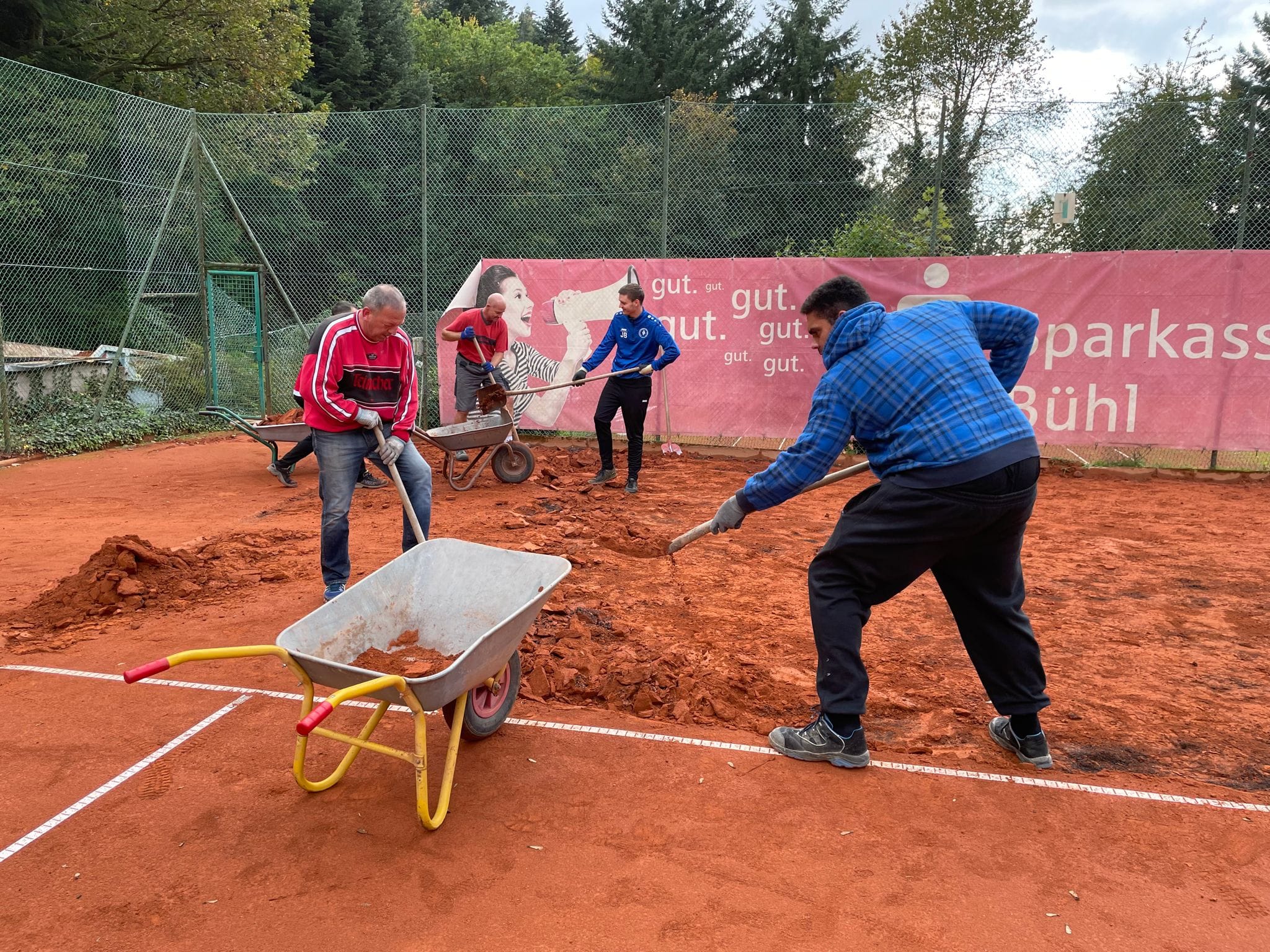 Schlagwetter setzt unseren Plätzen zu – Baumaßnahmen beschlossen